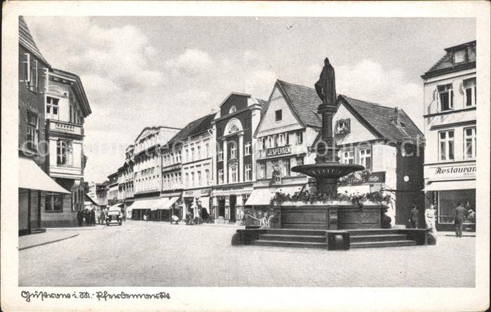 Guestrow Mecklenburg Vorpommern Pferdemarkt Brunnen