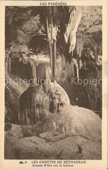 Hoehlen Caves Grottes Betharram Jeanne d_Arc sur le bucher