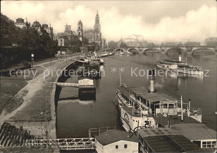Dampfer Binnenschifffahrt Dresden Schiffsanlegestelle