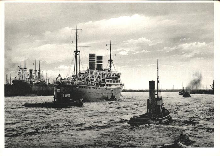 Dampfer Oceanliner Hamburg Hafen