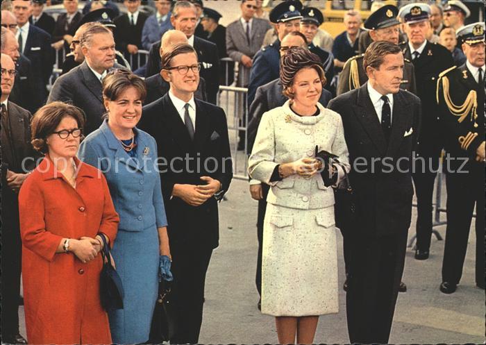Adel Niederlande Prinzessin Beatrix Prinz Claus Prinzessin Margriet Pieter van V