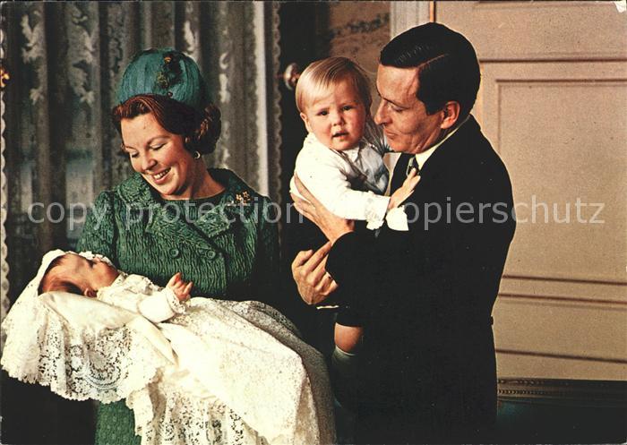 Adel Niederlande Prinzessin Beatrix Prinz Claus Taufe Prinz Johan Friso Prinz Wi