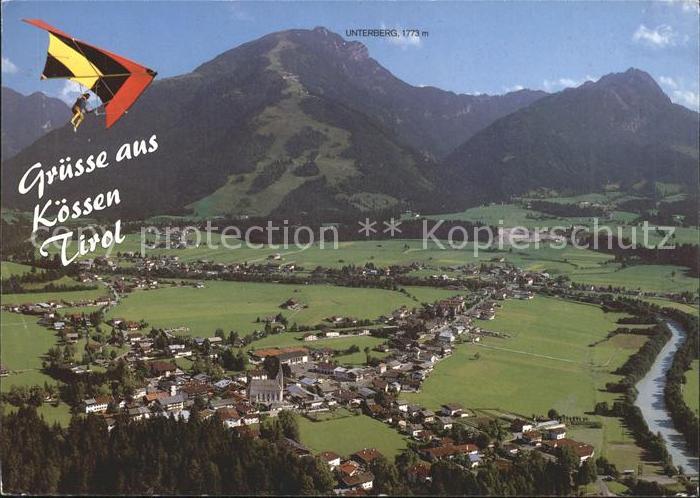 Koessen Tirol Panorama Erholungsort mit Unterberg Kaisergebirge Drachenfliegen