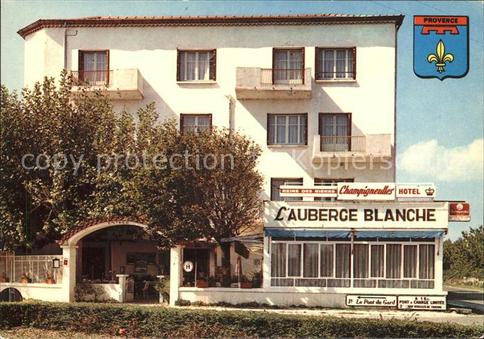 Vers-Pont-du-Gard Auberge Blanche