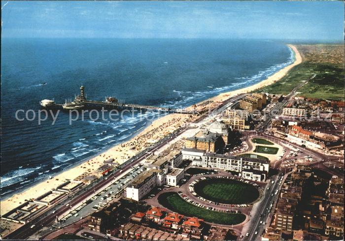Scheveningen Boulevard en Zee