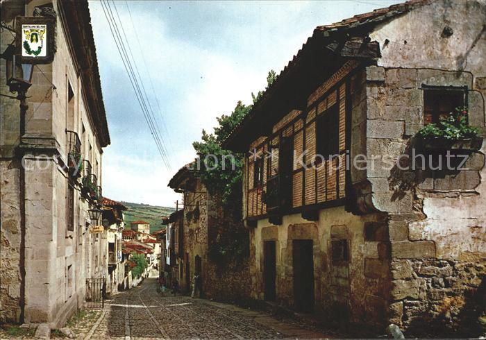 Santillana del Mar Calle del Canton