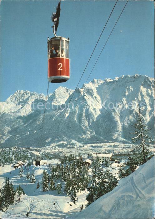 Mittenwald Bayern Kranzbergbahn gegen Karwendelgebirge Wintersportplatz