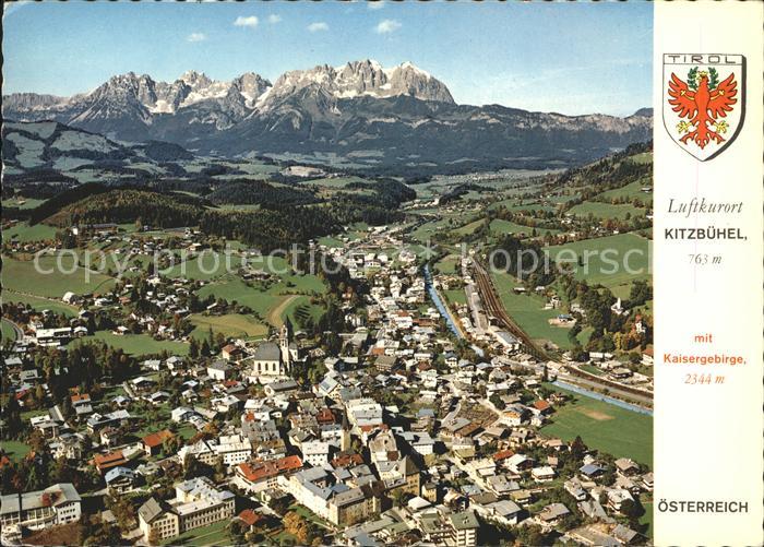 Kitzbuehel Tirol mit Kaisergebirge Luftkurort Wappen Fliegeraufnahme