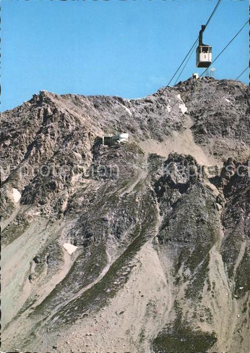 St Anton Arlberg Valluga Bergbahn mit Gratstation und Vallugagipfel