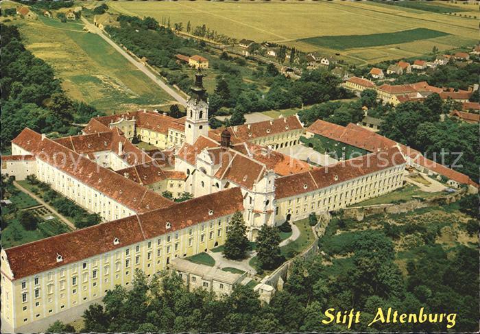 Altenburg Waldviertel Stift Benediktinerabtei 12. Jhdt. Fliegeraufnahme