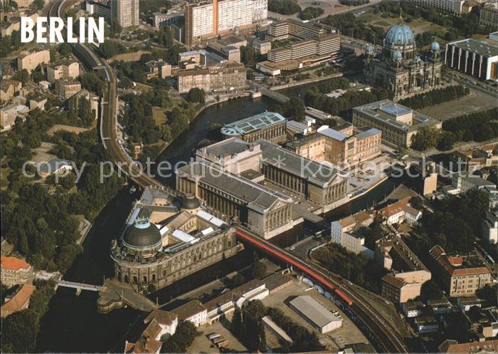 BERLIN CITY Museumsinsel Berliner Dom