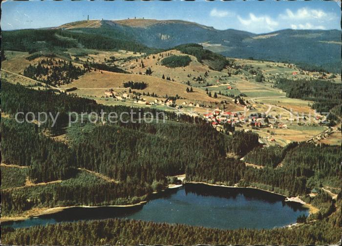 Windgfaellweiher Blick Altglashuetten Baerental Feldbergmassiv