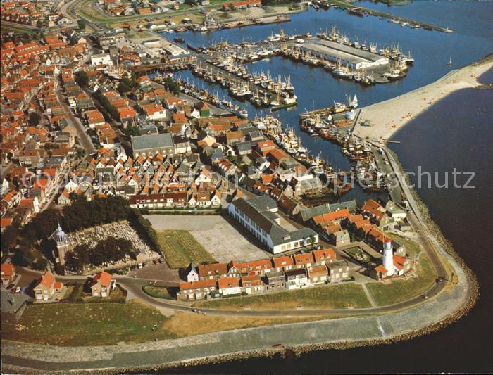 Urk Fliegeraufnahme mit Hafen