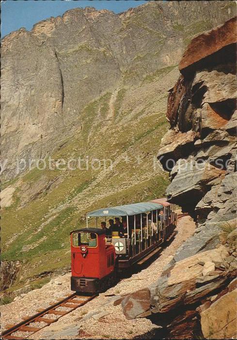 Reisseck Kaernten Hoehenbahn mit Kammwand Seenplateau