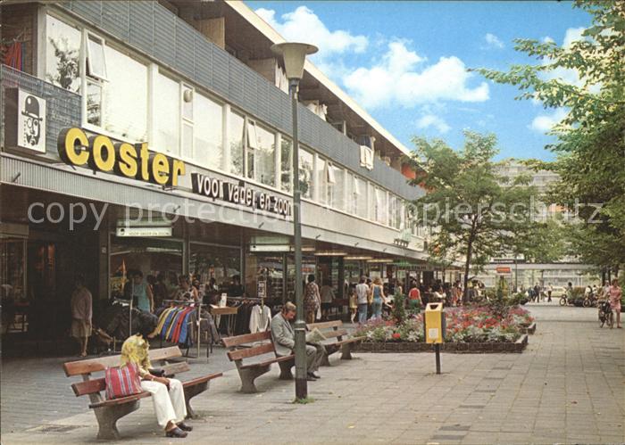 Niederlande Hoogvliet Winkelcentrum Binnenban