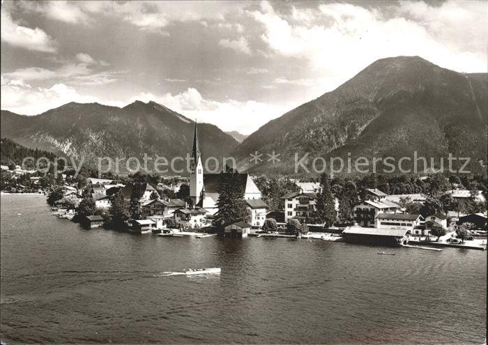 Rottach-Egern mit Wallberg und Bodenschneid