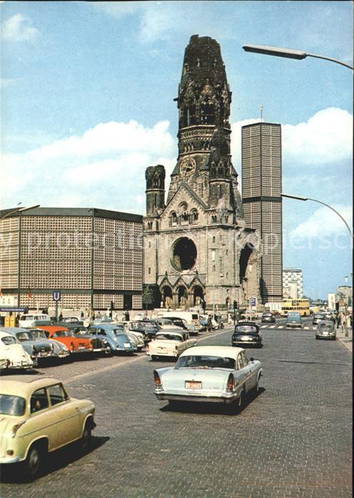 BERLIN CITY Kaiser Wilhelm Gedaechtniskirche Autos