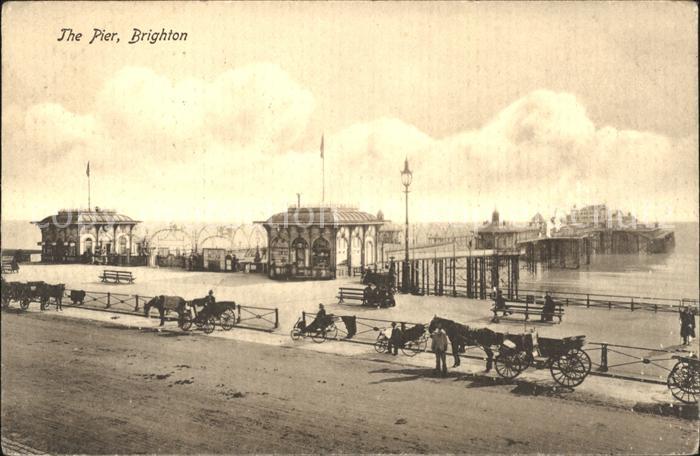Brighton East Sussex Pier Pferdekutschen
