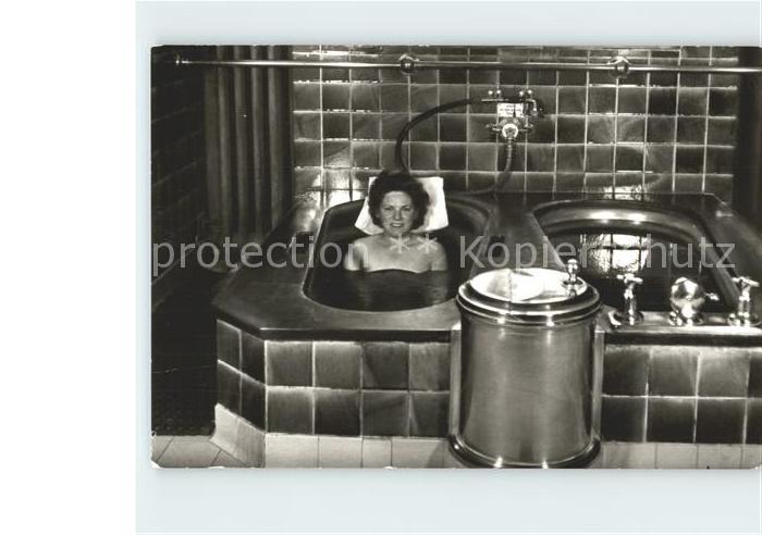 Bad Elster Frau im Moorbad