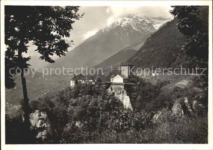 Bozen Suedtirol Castello Tirolo