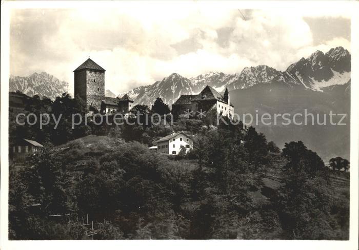 Bozen Suedtirol Castello Tirolo