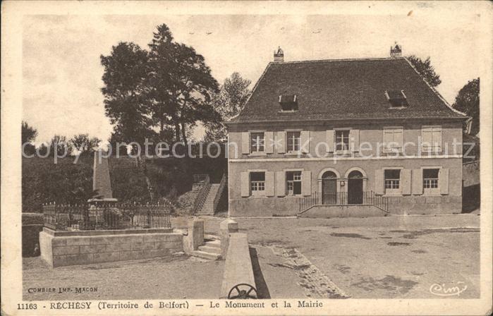 Rechesy Le Monument et la Mairie