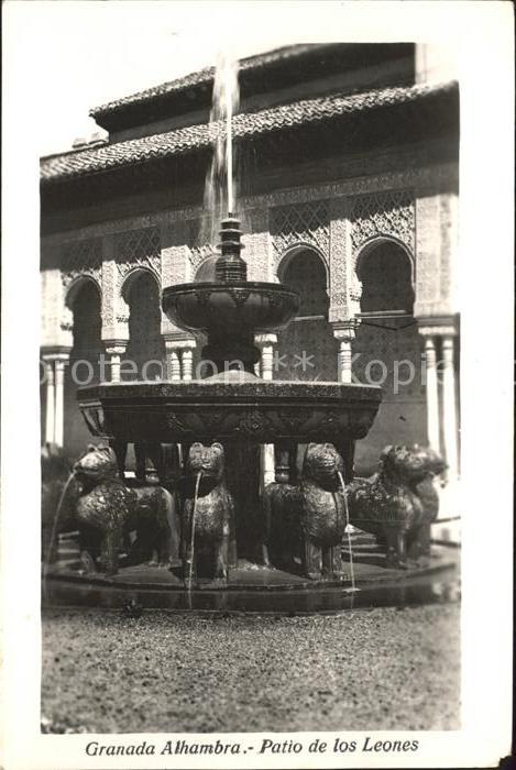 Granada Andalucia Alhambra Patio de los Leones