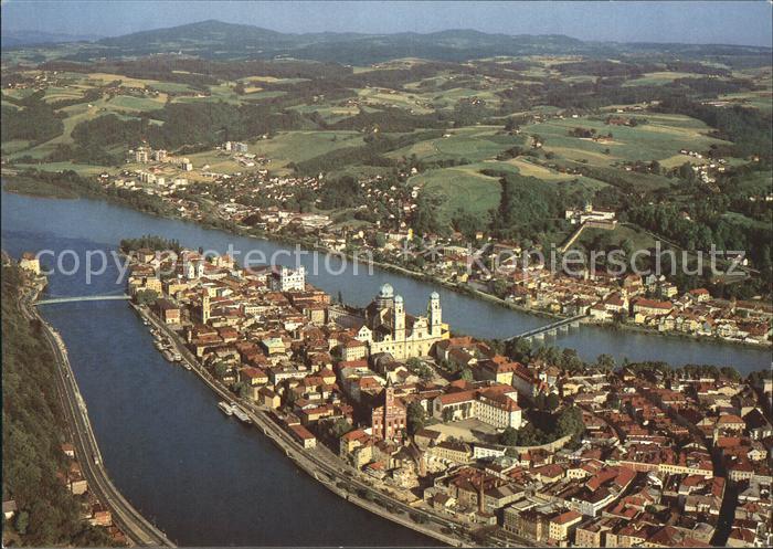 PAssAU Bayern Fliegeraufnahme Dreifluessestadt Donau Inn und Ilz