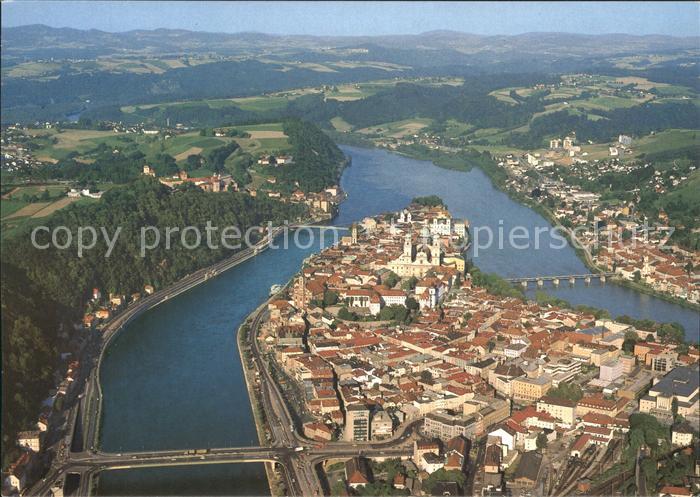 PAssAU Bayern Fliegeraufnahme Dreifluessestadt Donau Inn und Ilz
