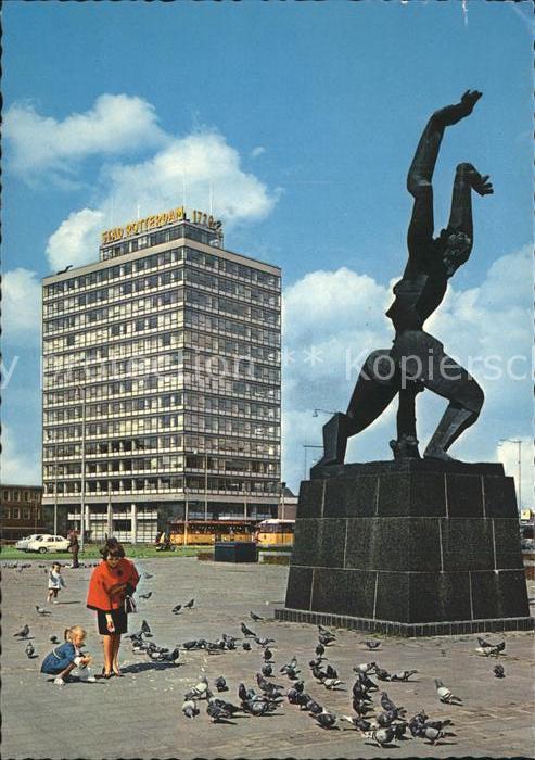 Rotterdam Monument Mai 1940 Verwoeste stadt