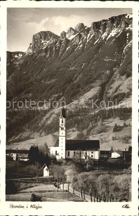 Pfronten Ostallgaeu Bayern Kirche mit Aggenstein