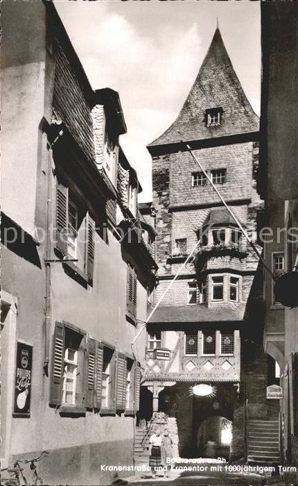 Bacharach Rhein Kranenstrassse und Kranentor