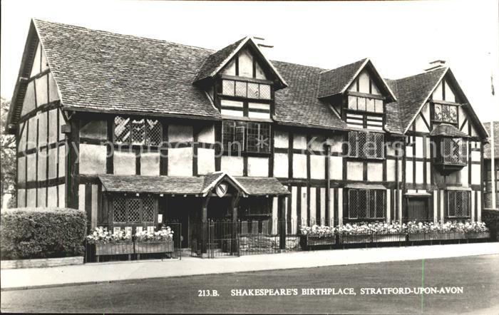 Stratford-Upon-Avon Shakespeares Birthplace