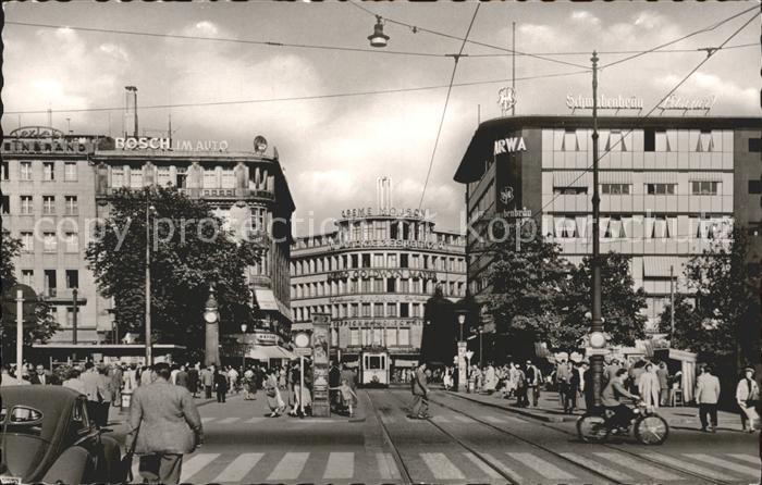 DuessELDORF  CITY Cornelius Platz Strassenbahn