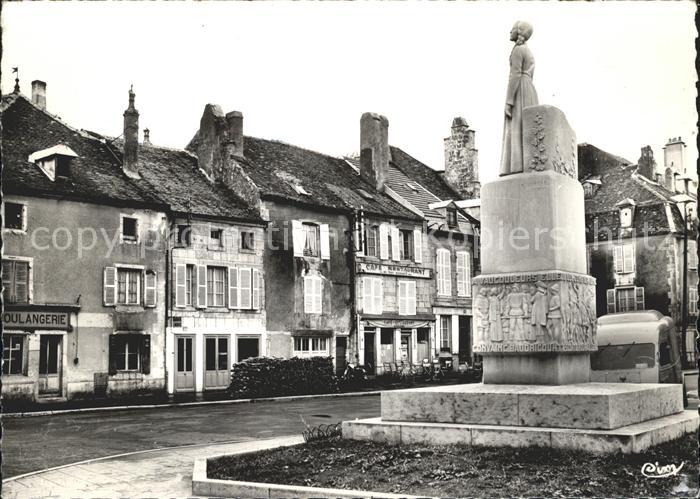 Langres Statue Jeanne d`Arc