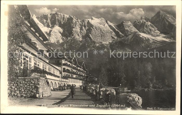 Eibsee Eibseehotel gegen Waxensteine und Zugspitze