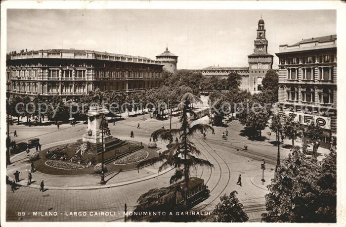 Milano Largo Cairoli Monumento a Garibaldi