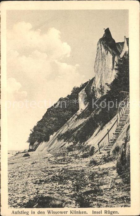 Insel Ruegen Aufstieg in den Wissower Klinken