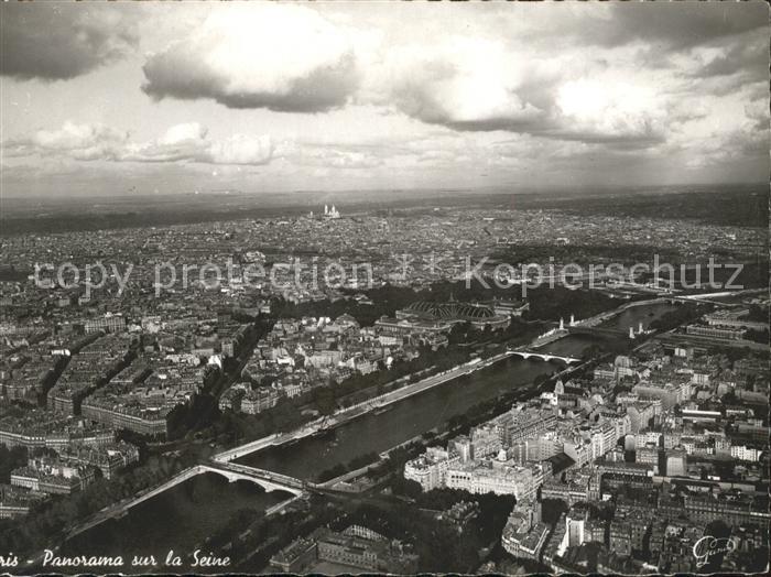 Paris Panorama sur la Seine vue aerienne