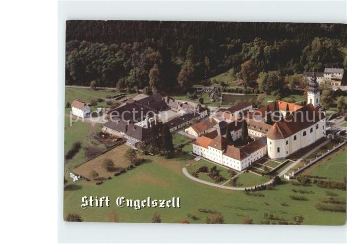 Engelhartszell Donau Oberoesterreich Stift Engelszell Trappistenstift Fliege