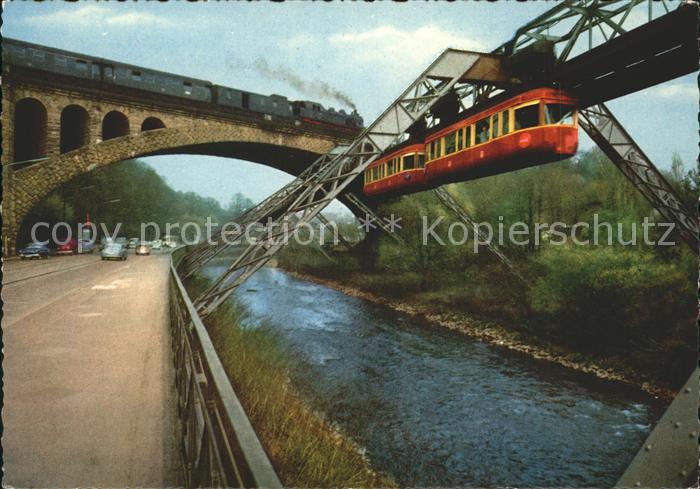 WUPPERTAL NRW Sonnborner Bruecke Eisenbahn und Schwebebahn