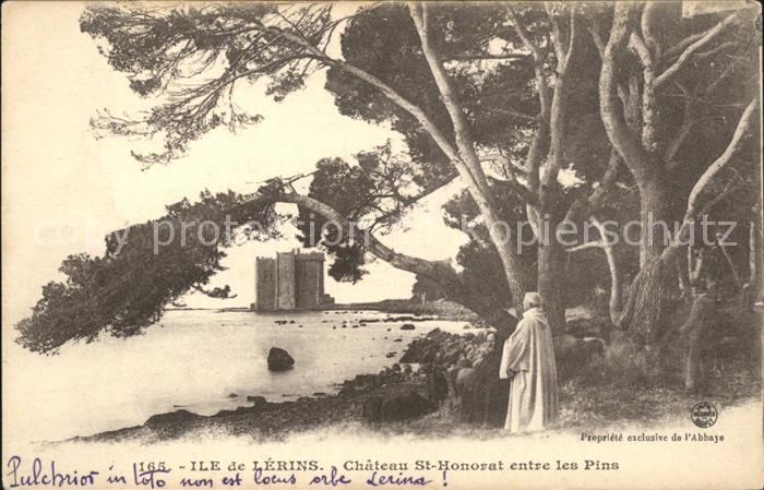 Cannes Alpes-Maritimes Ile de Lerins Chateau St Honorat entre les Pins