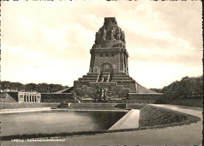 LEIPZIG Sachsen Voelkerschlachtdenkmal