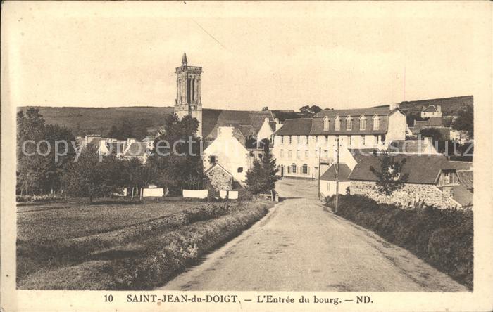 Saint-Jean-du-Doigt Entre du bourg