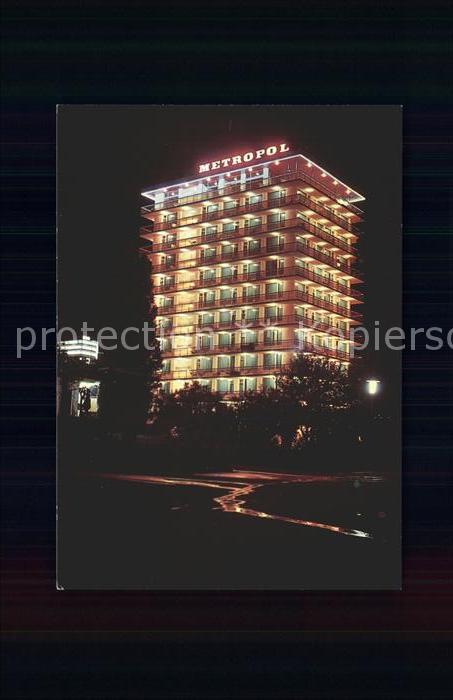 Slatni Pjasazi Hotel Metropol bei Nacht