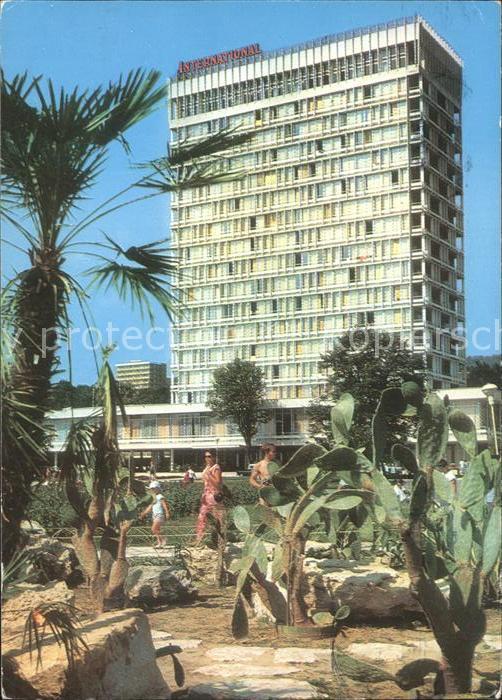 Slatni Pjasazi Hotel International