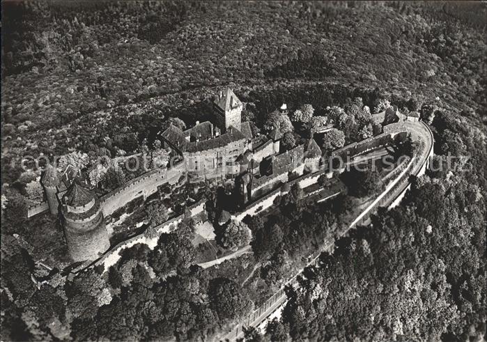 Haut-Koenigsbourg Hohkoenigsburg Fliegeraufnahme Chateau