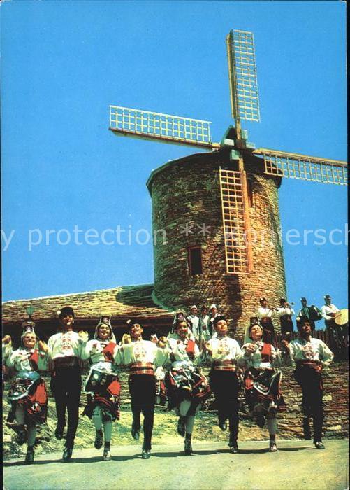 Slantschev Brjag Restaurant Melnizata Volkstanz Windmuehle