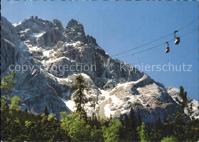 Eibsee Bayerische Zugspitzseilbahn gegen Zugspitzgipfel