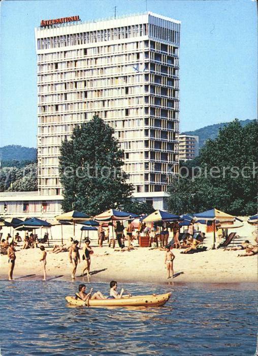 Zlatni Piassatzi Hotel International